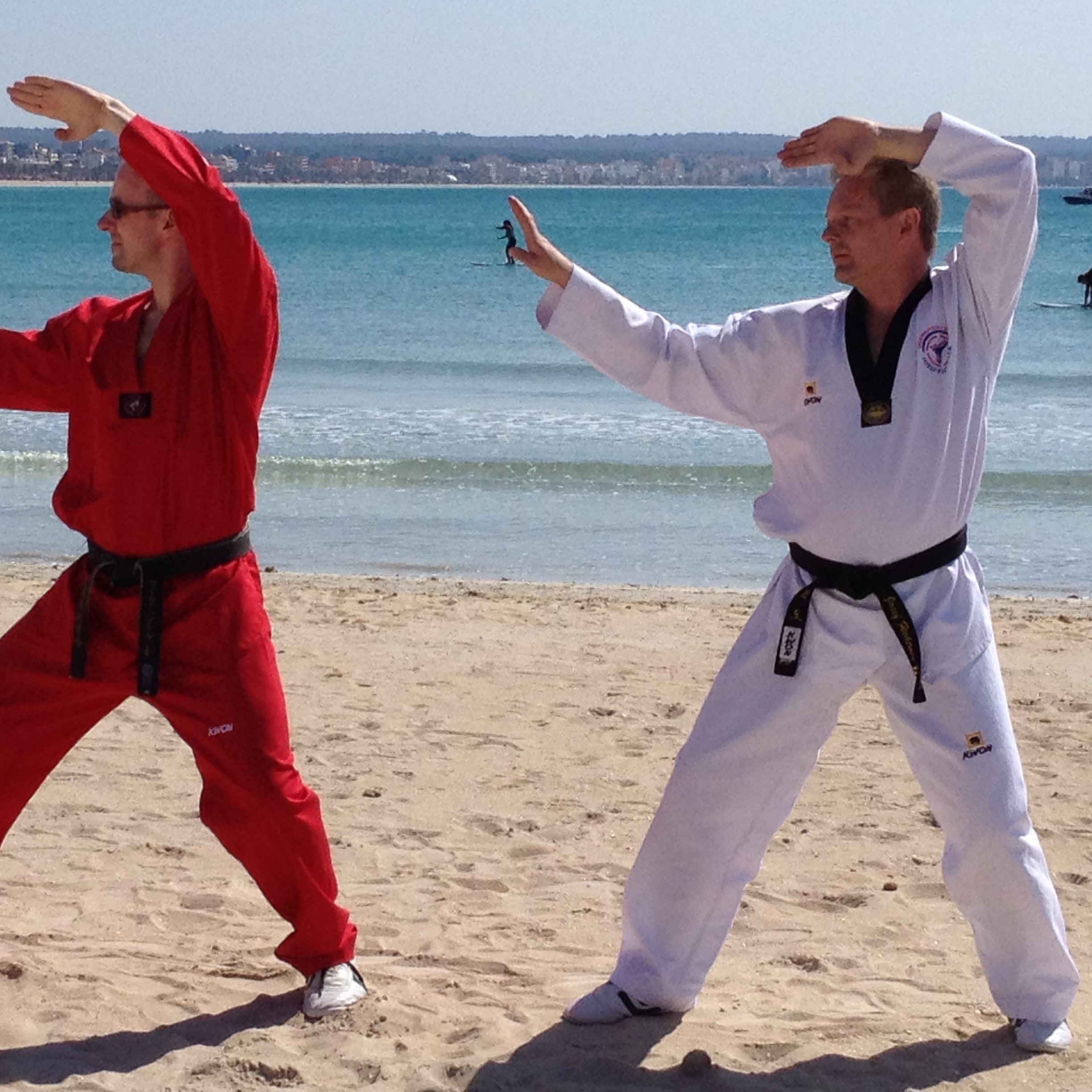 Kampfkunstschule Fichtner - Erwachsenentraining Kampfkunsttraining Taekwondo in Beyern - Holzkirchen, Miesbach, Penzberg, Schliersee, Delitzsch 